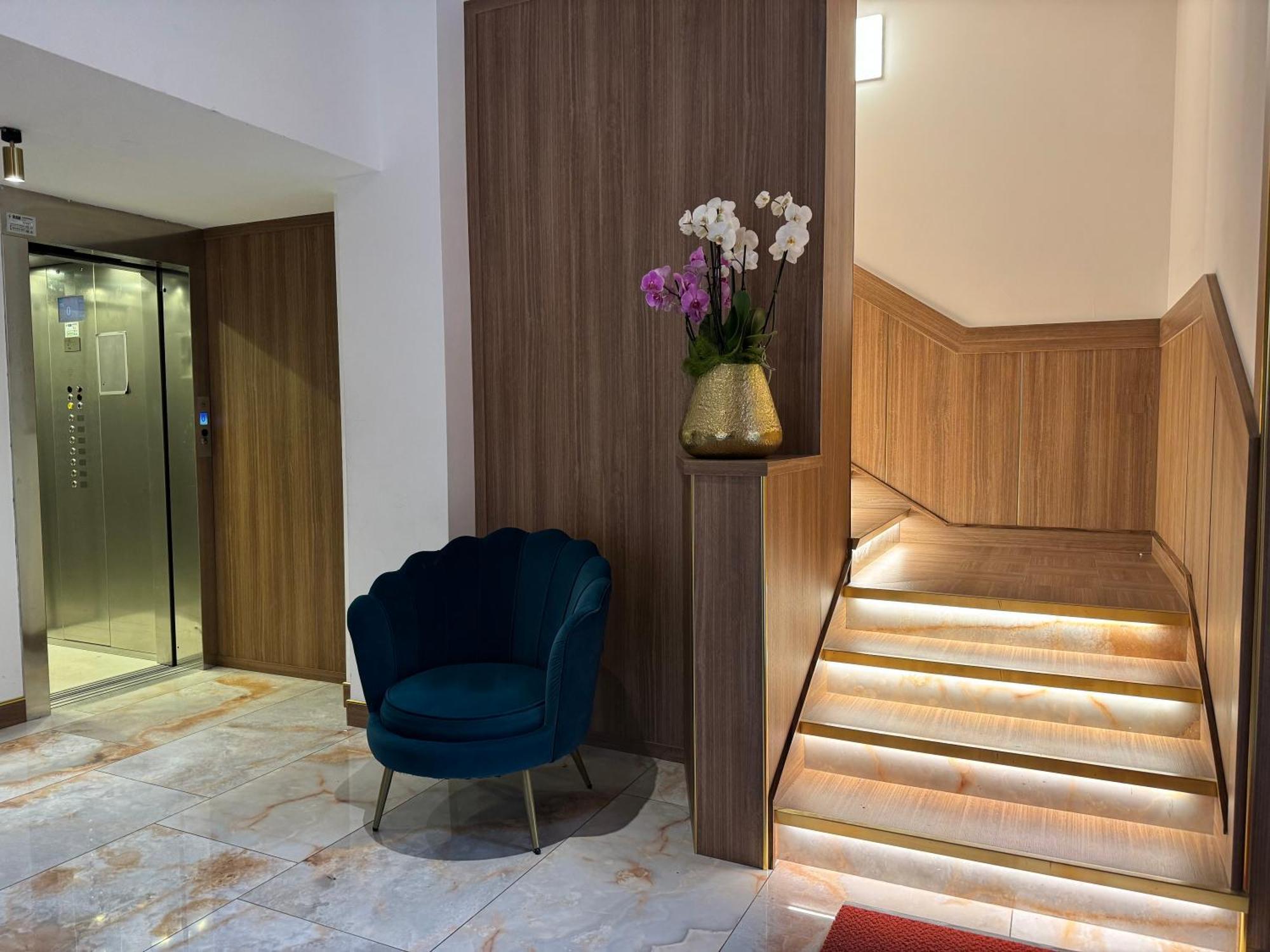 Hotel Piccadilly ลิโดดิเยโซโล ภายนอก รูปภาพ